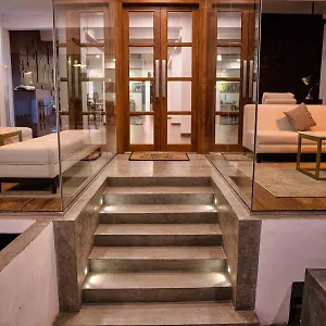 Hotel C 1