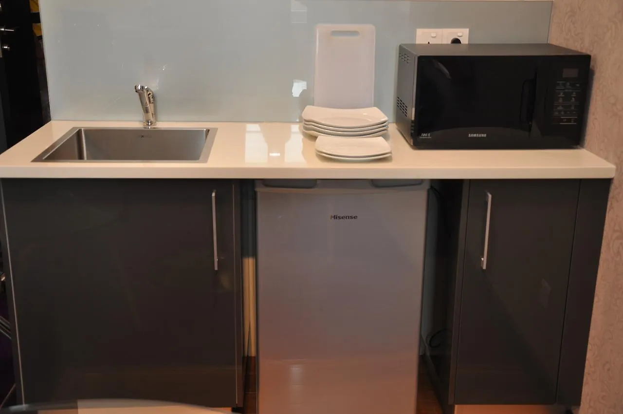 Fairway Colombo - Sri Lanka'S First Hotel With Robot Technology 4*,  סרי לנקה